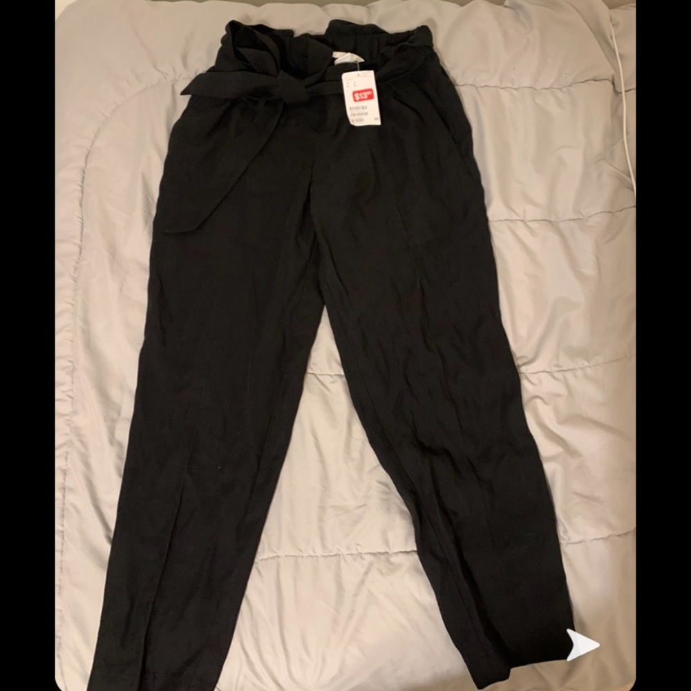 black cargo pants